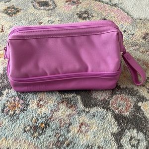 Beis the coop kit bag